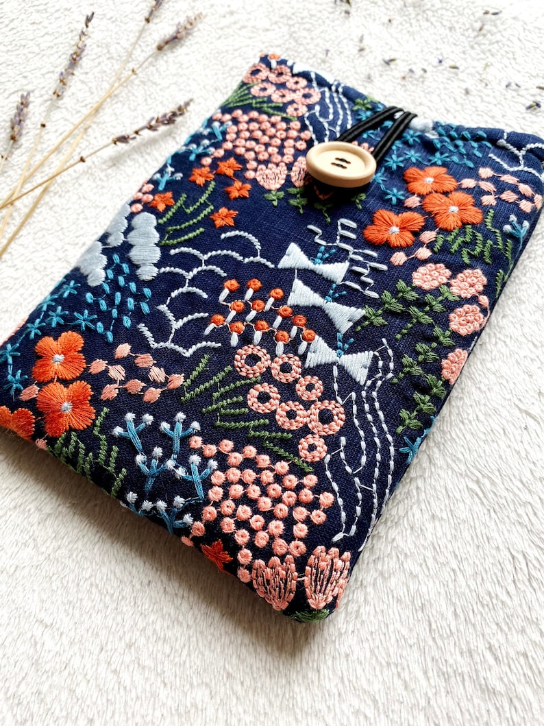 Embroidered Floral Kindle Sleeve, Kindle Paperwhite Case, Kindle Oasis Cover, Book Lover Gift, Book Accessories, Padded Kindle Pouch image 2