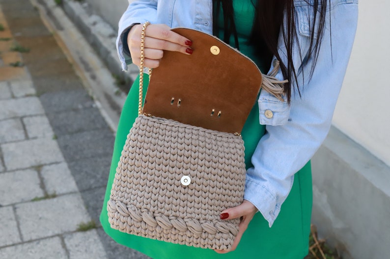 Handmade crochet bag delivered in 1 to 5 working days with fedex. handmade bags for women