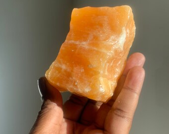 Fossil Cavern ORANGE CALCITE CRYSTAL LARGE BANDED EGG HAND CARVED REIKI Heal 60mm 132g st191 Fossil Cavern ORANGE CALCITE CRYSTAL LARGE BANDED EGG HAND CARVED REIKI Heal 60mm 132g st191