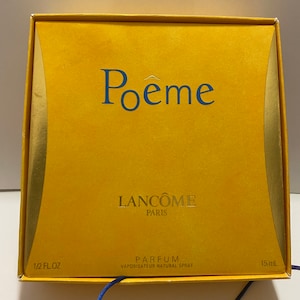 Poeme av Lancome för kvinnor, 1/2 fl oz 15 ml Pure Parfum Spray i originalförpackning, sällsynt och svår att hitta