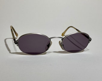Vintage Burberry Sunglasses from 80s 90s, Burberrys of London, Silver Matte Gray Slate metal wire frame, oval shaped, designer shades w case