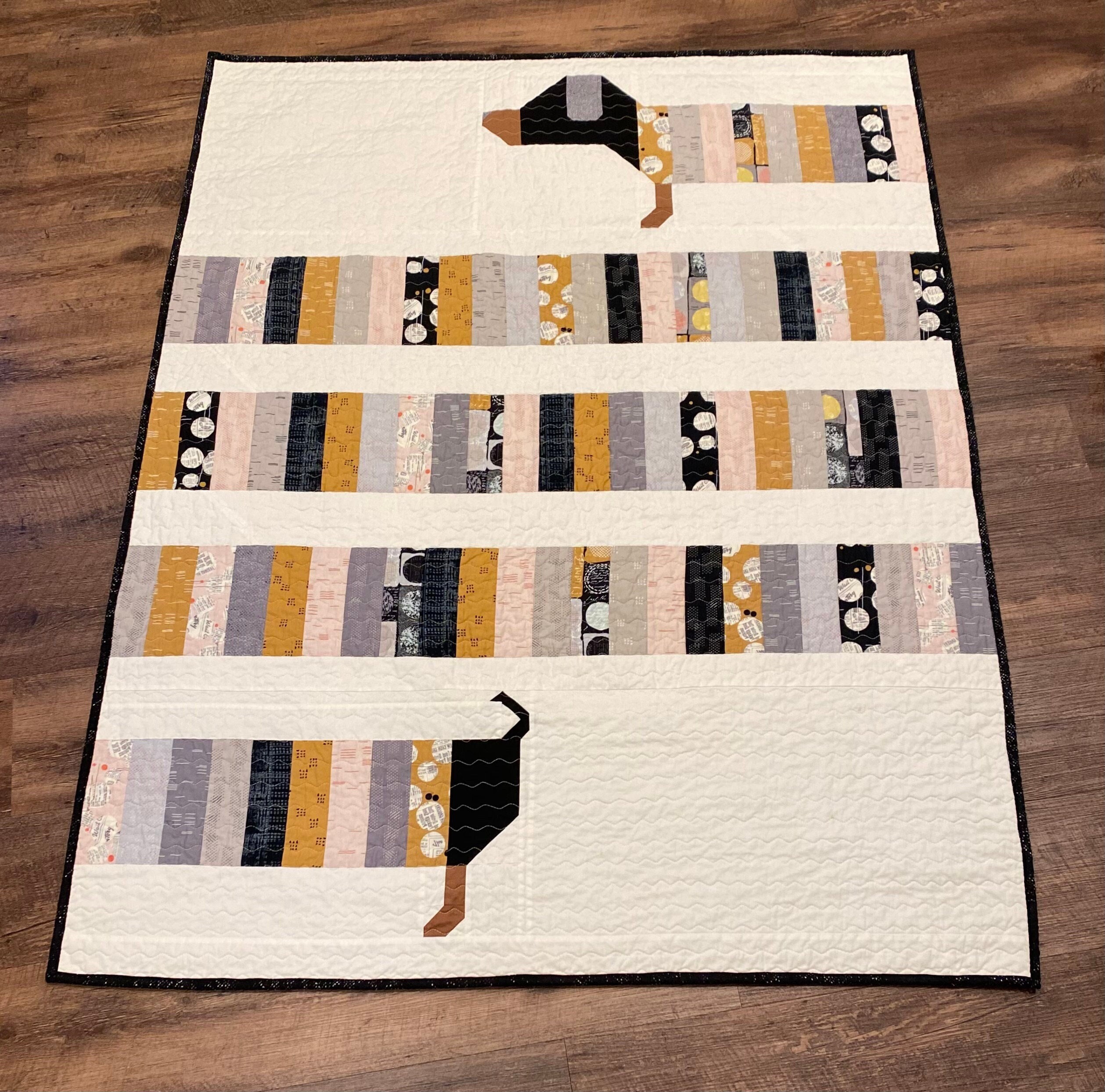 The Puppies Puppy Dog Quilt Pattern by Elizabeth Hartman 