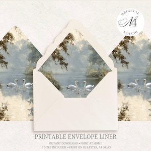 Puede incluir: Un forro de sobre imprimible que presenta una pintura de paisaje de dos cisnes blancos nadando en un lago tranquilo rodeado de árboles. El diseño incluye un logotipo circular con el texto ORIGINAL DESIGN M4. El texto PRINTABLE ENVELOPE LINER es visible.