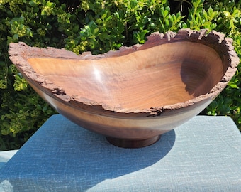 Large Bark Edge Walnut Bowl -- Decorative Wooden Bowl -- Handmade Wood Bowl -- Unique Wooden Art -- Natural Edge Bowl