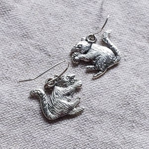 Squirrel Earrings Silver Squirrels Forest creatures Fauna Earrings Forest Animal Jewelry Chipmunk earrings Rodent earrings kawaii earrings