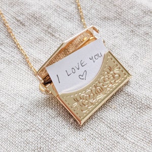 Envelope Locket Necklace, Golden Locket Necklace, Romanic Locket, Vintage Style Locket, Victorian Necklace, Secret Message, Gift for Mom