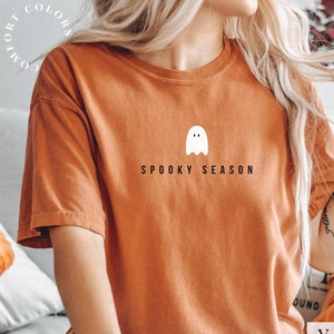 Halloween Shirt Comfort Colors® Spooky Season Ghost Minimal t-shirt. Vintage Halloween Tee. Retro Boo Shirt. Cute Ghost Shirt. Spooky Season