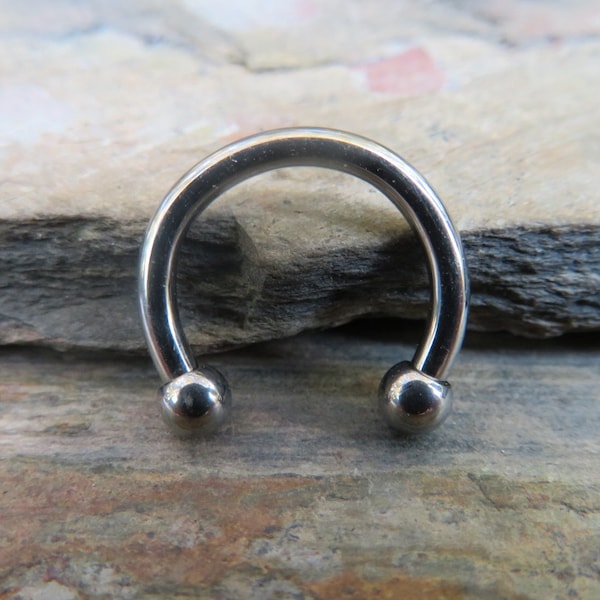 THICK 14G (1.6mm) Externally Threaded Solid Titanium T23 6Al-4V-Eli ASTM F Implant Grade Horseshoe Nose Ring Septum Piercing Hypoallergenic