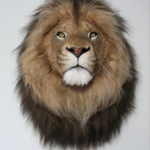 Lion Head Faux Fur Wall Mount: Safari Decorations image 9