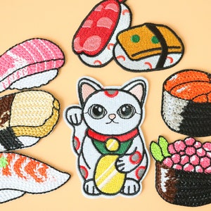 Écusson thermocollant brodé Sushi & Chat porte-bonheur