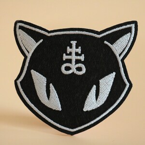 Magic cat,iron on patch,embroidered,edge burn out,Applique