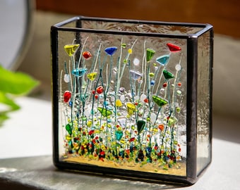 Wildflower Glass Bud Holder & Aroma Diffuser, Handmade Stained Glass Botanical Decor