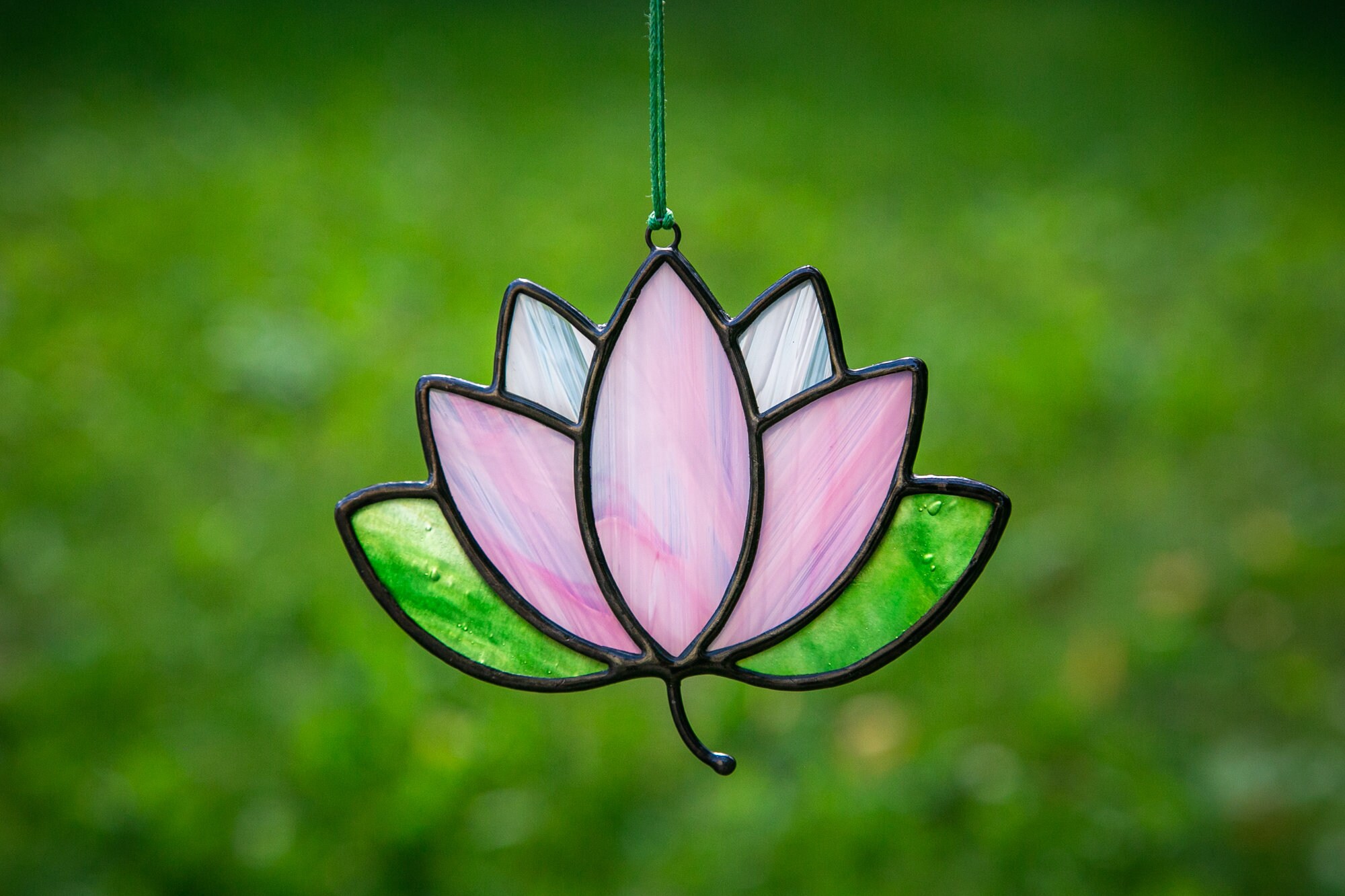 Stained Glass Lotus Flower Suncatcher Etsy