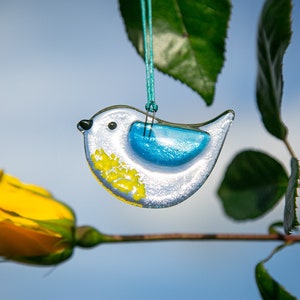 Fused glass Bird of Color of Ukrainian Freedom