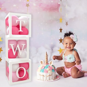 Decorazioni per il 2° compleanno per ragazze, Decorazioni per il 2° compleanno per ragazzi, Scatole per palloncini per il 2° compleanno - DUE scatole per palloncini - Bianco - 3 pezzi