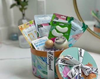 Spa-cadeaudoos: zelfverzorgingsverwenset met maskers en kaars