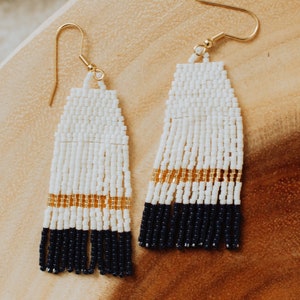 Ayla / Nature Inspired Seed Beaded Earrings / Native seed bead earrings / Bohemian dangle earrings / Gift for her / Made in Oregon Off-White/Navy
