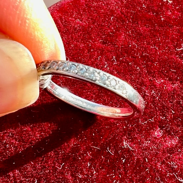 Refined half-eternity diamond stucker ring in Platinum w/full set of British hallmarks 950 UK size G, US 3 1/2
