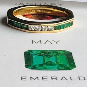 Vintage 18K Gold Emerald & Diamond Half-Eternity Band – Circa 1980s US size 5 1/4
