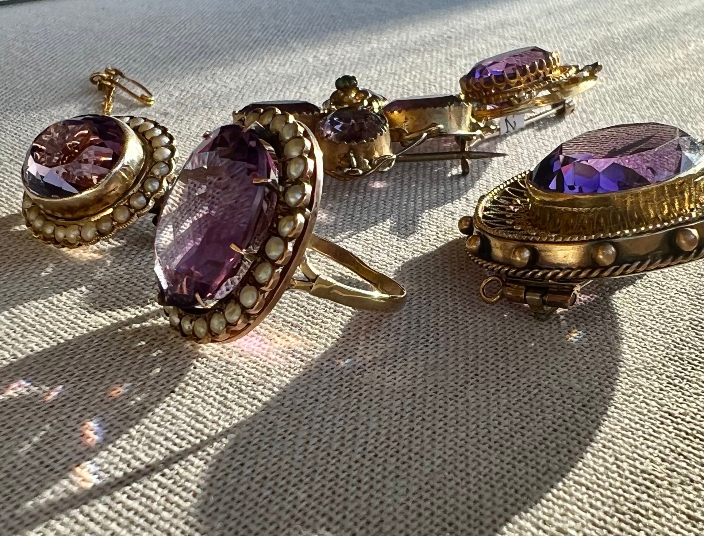 Stunning Antique Statement Dress Ring W/ Siberian Amethyst & Natural