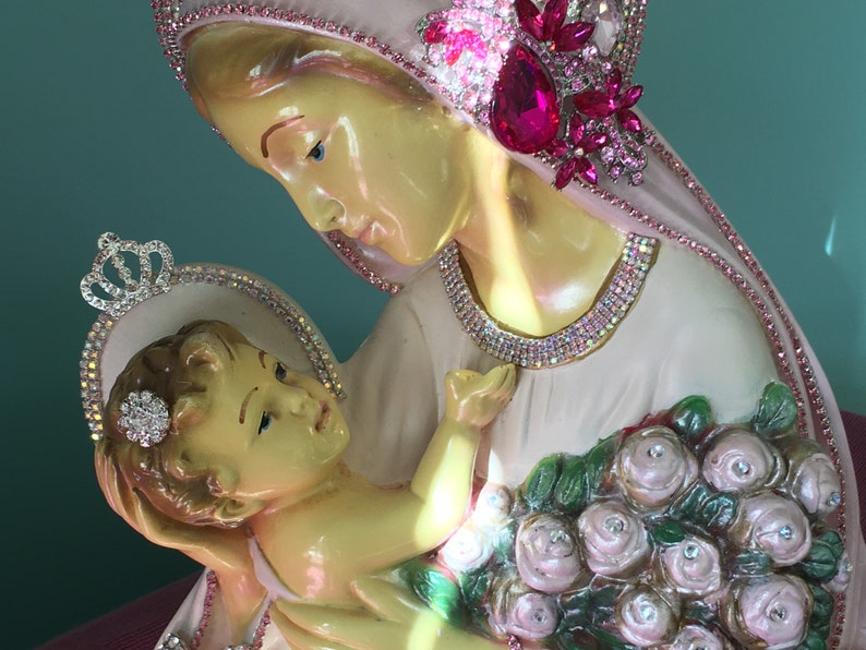 PINK  Chalkware/Plaster/ VINTAGE Plaque/ MADONNA & Baby Jesus image 5