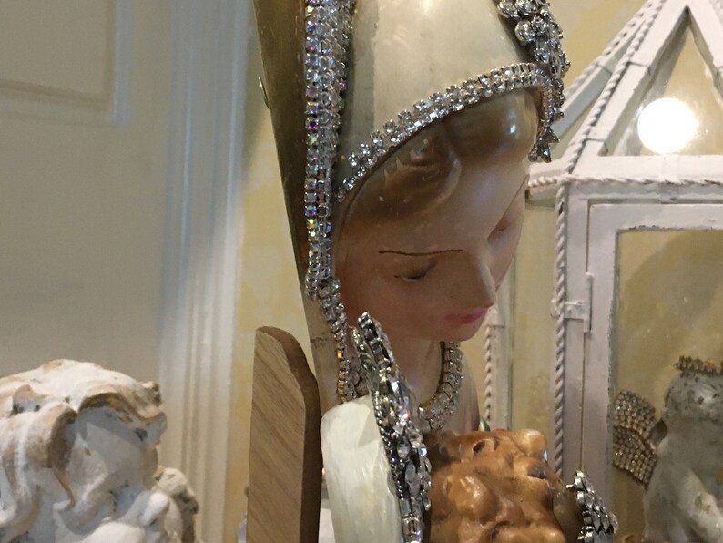 Madonna/ Home decor/ Vintage/ Spirituality/Virgin Mary/ Baby image 3