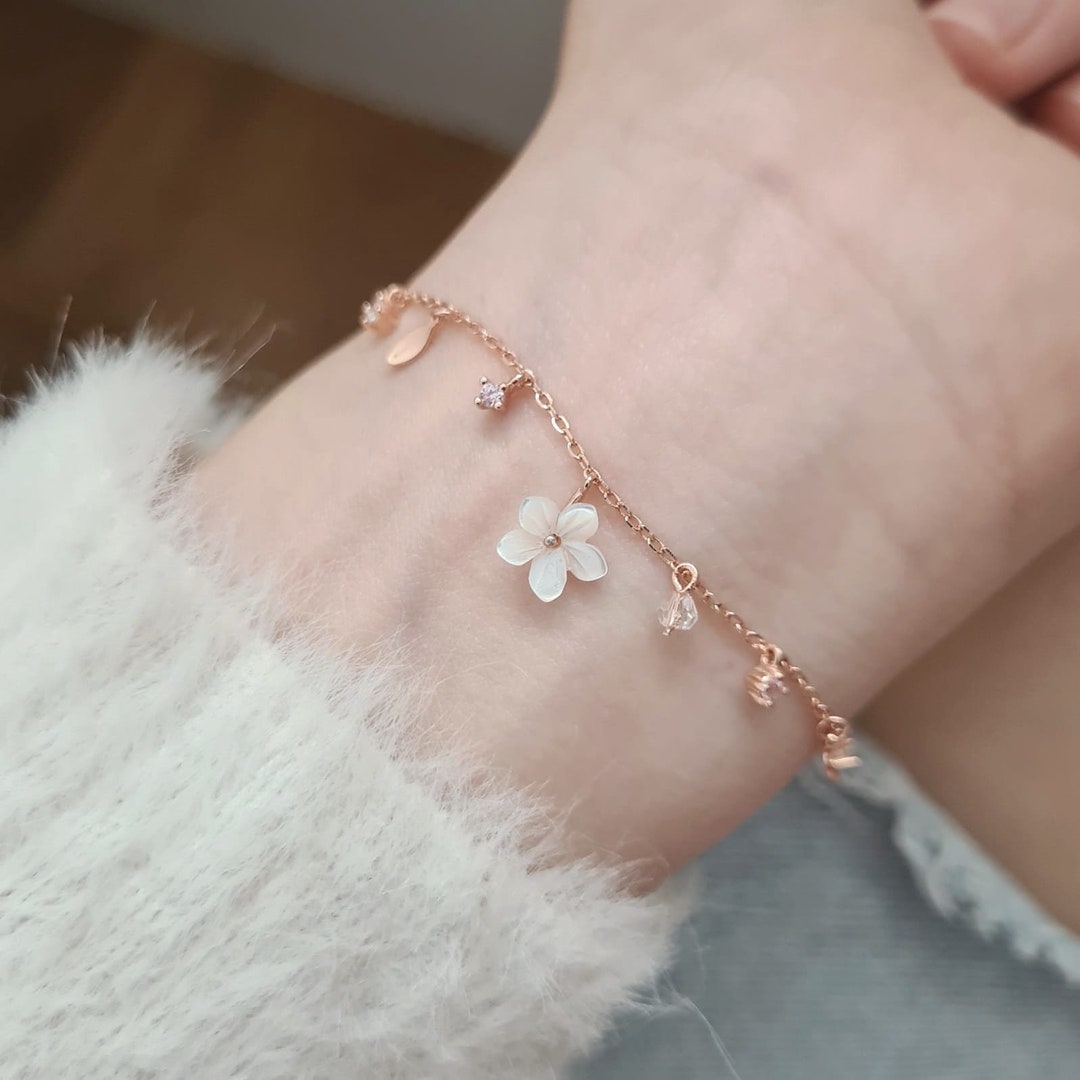 SILVER925 FLOWER BRACELET/シルバー/ブレスレット Solid 925 Sterling Silver Flower Chain Bracelet - Adjustable