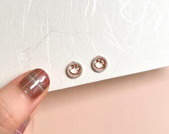 Mini Smiley Stud 925 Silver, Dainty Stud, Cute Stud, Hypoallergenic Stud
