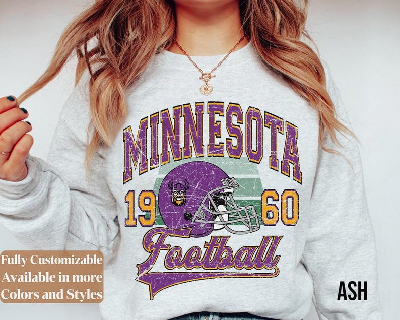 Vintage Minnesota Football Sweatshirt · Style 02