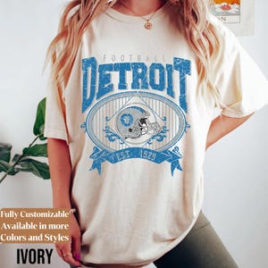 Comfort Colors Vintage Detroit Football shirt • Detroit Football Sweatshirt • Vintage Retro Style Detroit Football Shirt Gift Shirt • TC156