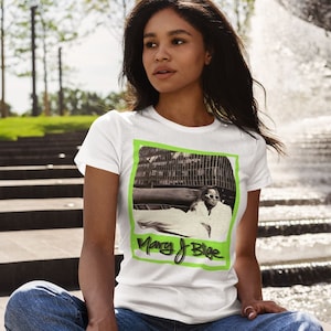 Mary J. Blige Tee | Mary J Blige Share My World UNISEX Shirt | Exclusive R&B Legend Mary J. Blidge Tshirt | MJB Concert Shirt | ZuluSky