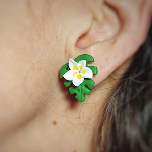 Plumeria Earrings Monstera Earrings, Hawaii Flower, White & Yellow Plumeria Frangipani Jewelry, Boho Surf, Plumeria Flower Stud Earrings