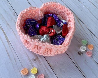 Patroon gehaakte hartmand: Valentijnsdagdecor (digitale pdf)