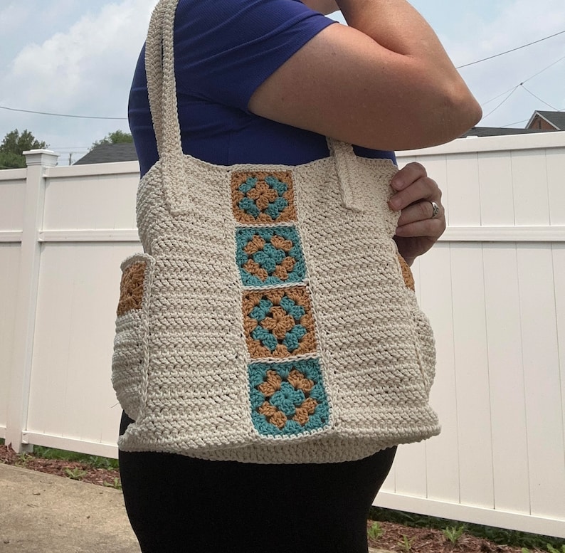 Crochet Pattern, Crochet Granny Square Bag Pattern, Modern Crochet Tote image 3