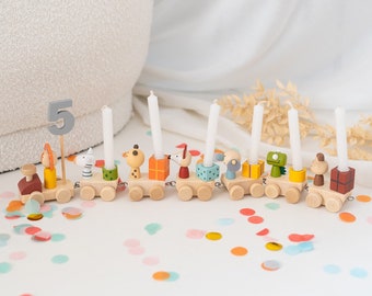 Verjaardagstrein, houten verjaardagstrein, verjaardagstrein kaarsen, verjaardagstrein kind, 1e verjaardag, verjaardagstreinnummers