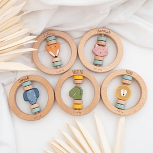 Geschenk Geburt, Babygeschenke, Babyspielzeug, Rassel Baby, Trixie Rassel, Personalisierte Geschenke Baby, Rassel personalisiert