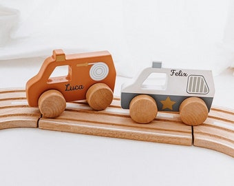 Coche de madera personalizado, bebé camión de bomberos, bebé coche de policía, niño regalo de nacimiento, juguete de coche de madera