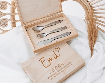 Cubiertos infantiles con grabado, bautizo, cubiertos infantiles personalizados, vajilla infantil, juego de cubiertos para niños, cubiertos grabados para niños, cubiertos de picnic