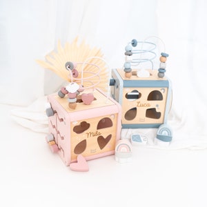 Cube motricité, cadeau baptême fille, jouets Montessori, cadeaux bébé, jouets bébé, cube motricité personnalisé, naissance