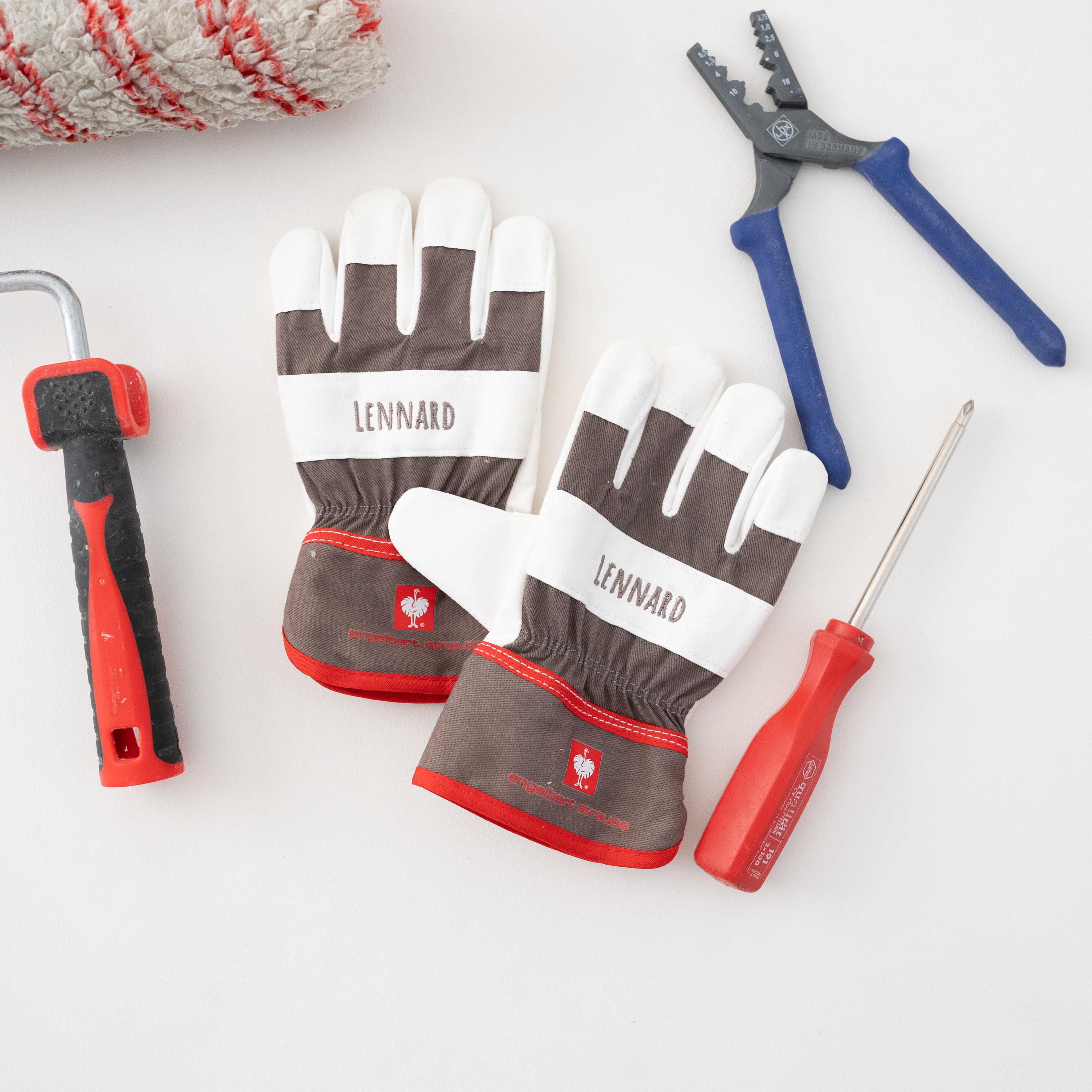 Arbeitshose Kinder, Personalisierte Arbeitshandschuhe, personalisiertes  Geschenk, Latzhose Kinder, Geburtstagsgeschenk Kind - Etsy.de