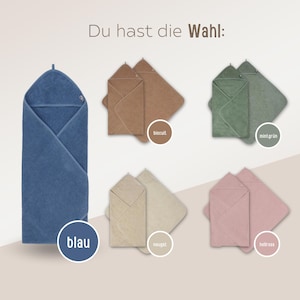 May include: A selection of hooded baby towels in various colors, including blue, biscuit, mint green, nougat, and hellrosa. The towels are displayed folded and unfolded, showcasing their design and texture. The text "Du hast die Wahl:" is at the top.