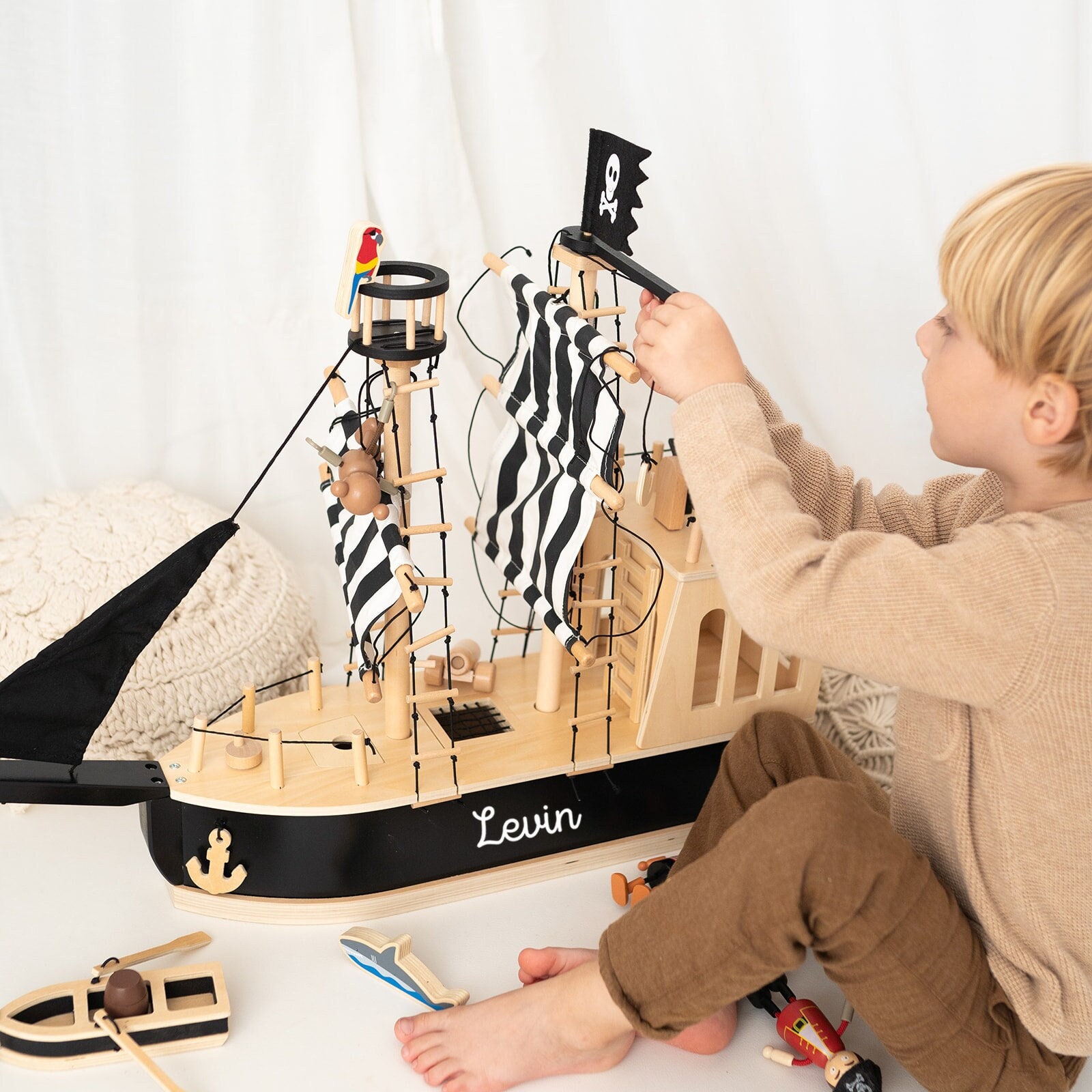 Piratenschiff, Piratenschiff Holz, Bateau Pirate, Holzschiff