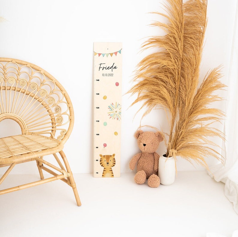 Vara de medir infantil, vara de medir de madera, regalo bebe nacimiento, vara de medir personalizada, vara de medir animales, habitación infantil, bebe, bautizo Tiger