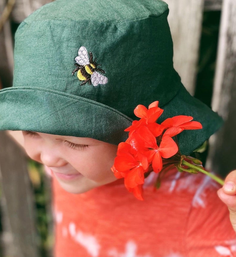 natural linen kids hat Bucket hat Boy summer hat made in Australia bee embroidery hat girl hat summer bucket hat