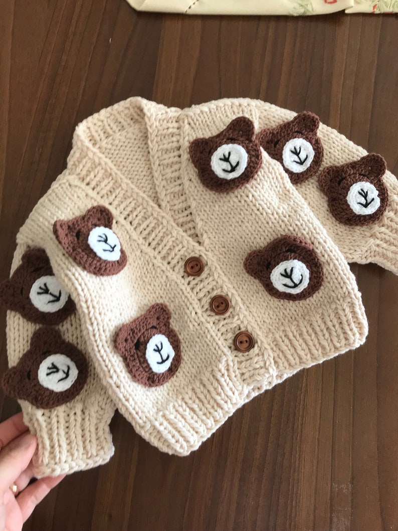 Pull animaux ours en peluche bébé, ours en peluche brodé 3D pour enfants unisexe, pull d'anniversaire pour enfants, cadeau nouveau-né en tricot pour bébé, vêtements pour bébé image 1