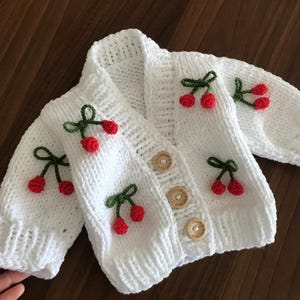子供用チェリーカーディガン、幼児用フルーツ、レッドチェリー柄セーター、新学期、誕生日プレゼント、ベビーギフト、子供用バレンタインギフト