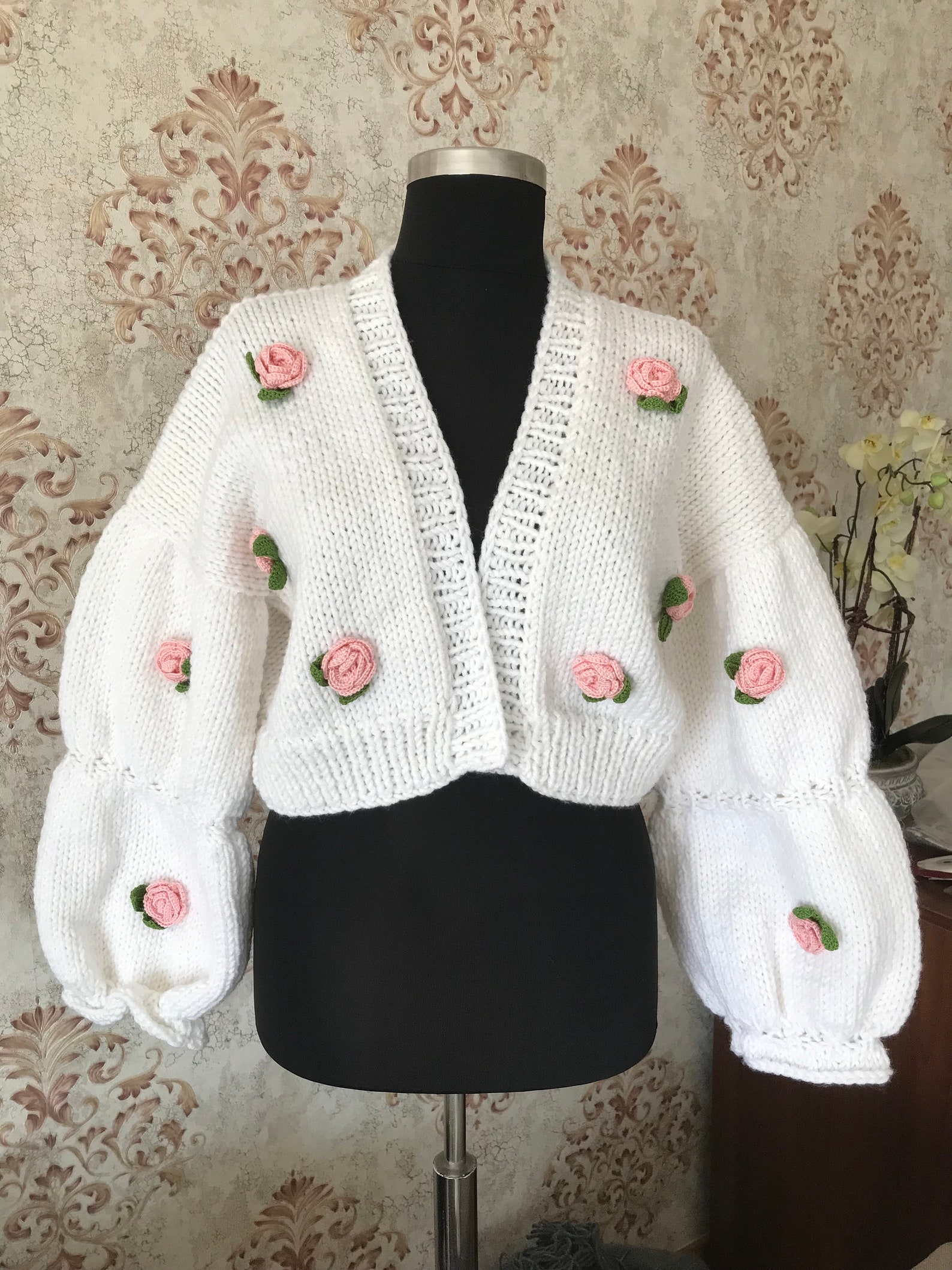 Pink Roses Balloon Sleeve Cropped Cardigan for Women, Love Roses ...