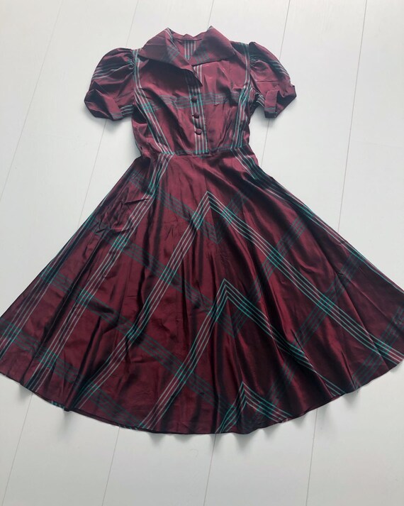 taffeta clothes