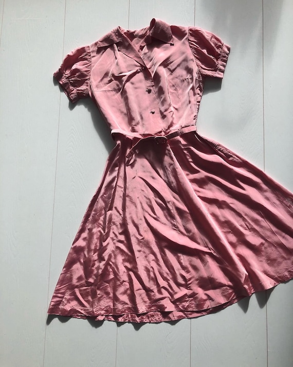 1940s pink taffeta dress with puff sleeves