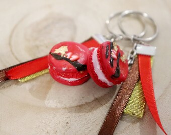 Keychain macaron strawberry love / gluttony macaron / miniature / Gift idea love pink red / handmade